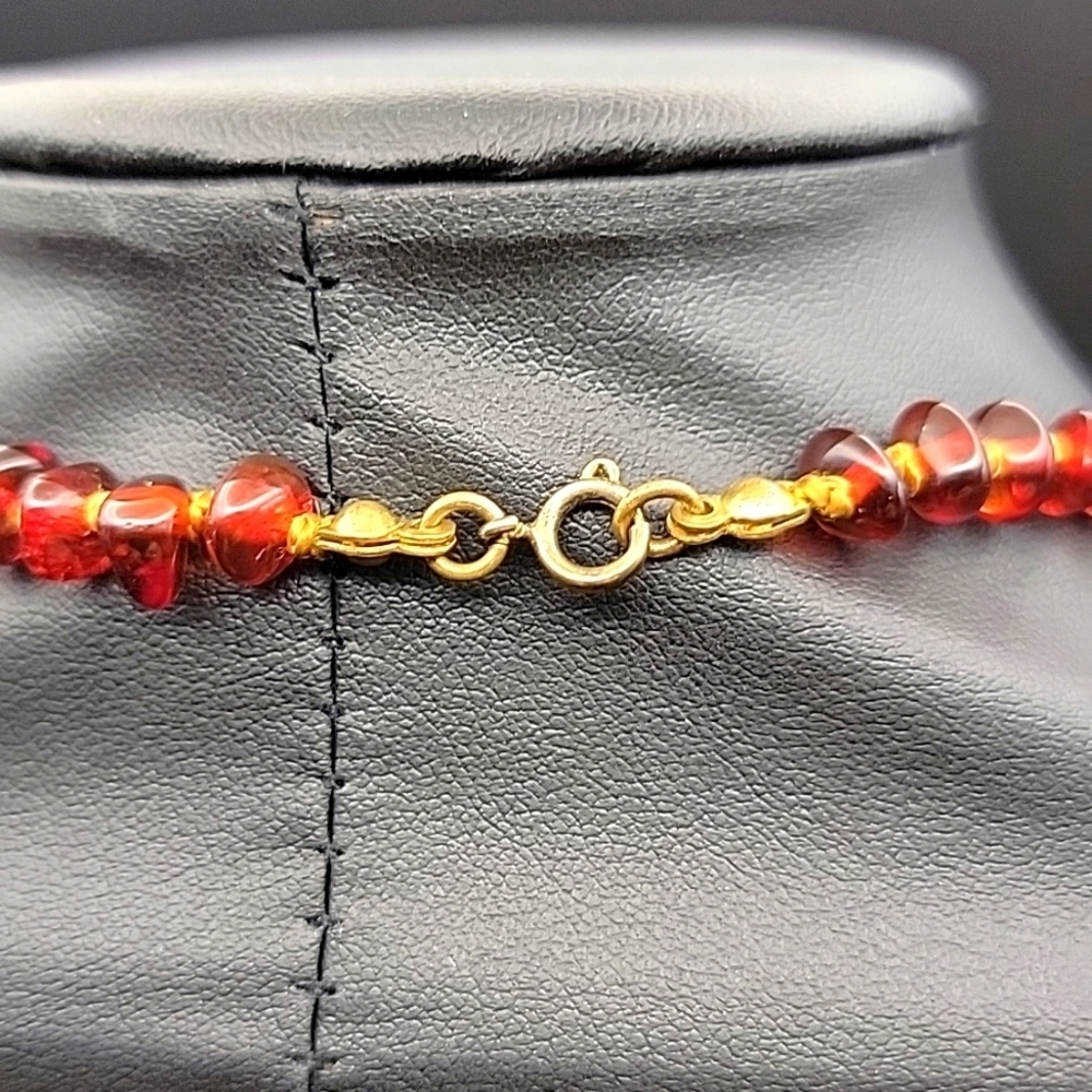 Dark Baltic Amber Chip 18" Necklace Gold Tone Hardware Hand Knotted - Picture 4 of 7